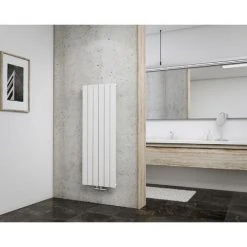 Badheizkörper Aachen Mit Mittelanschluss Von Schulte, Anschluss Unten Mittig, Alpinweiß, 46,4 X 120 Cm, 581 Watt Leistung